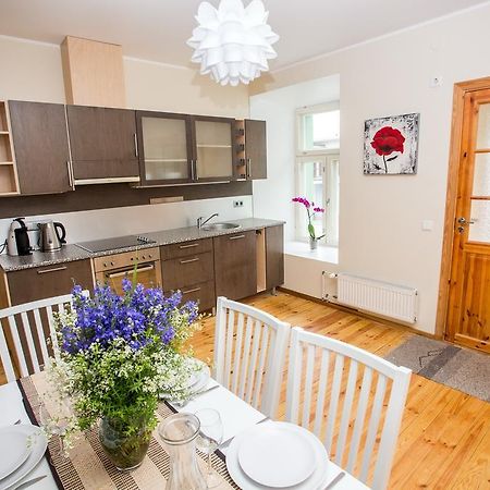 Südalinna Apartment Rakvere Esterno foto
