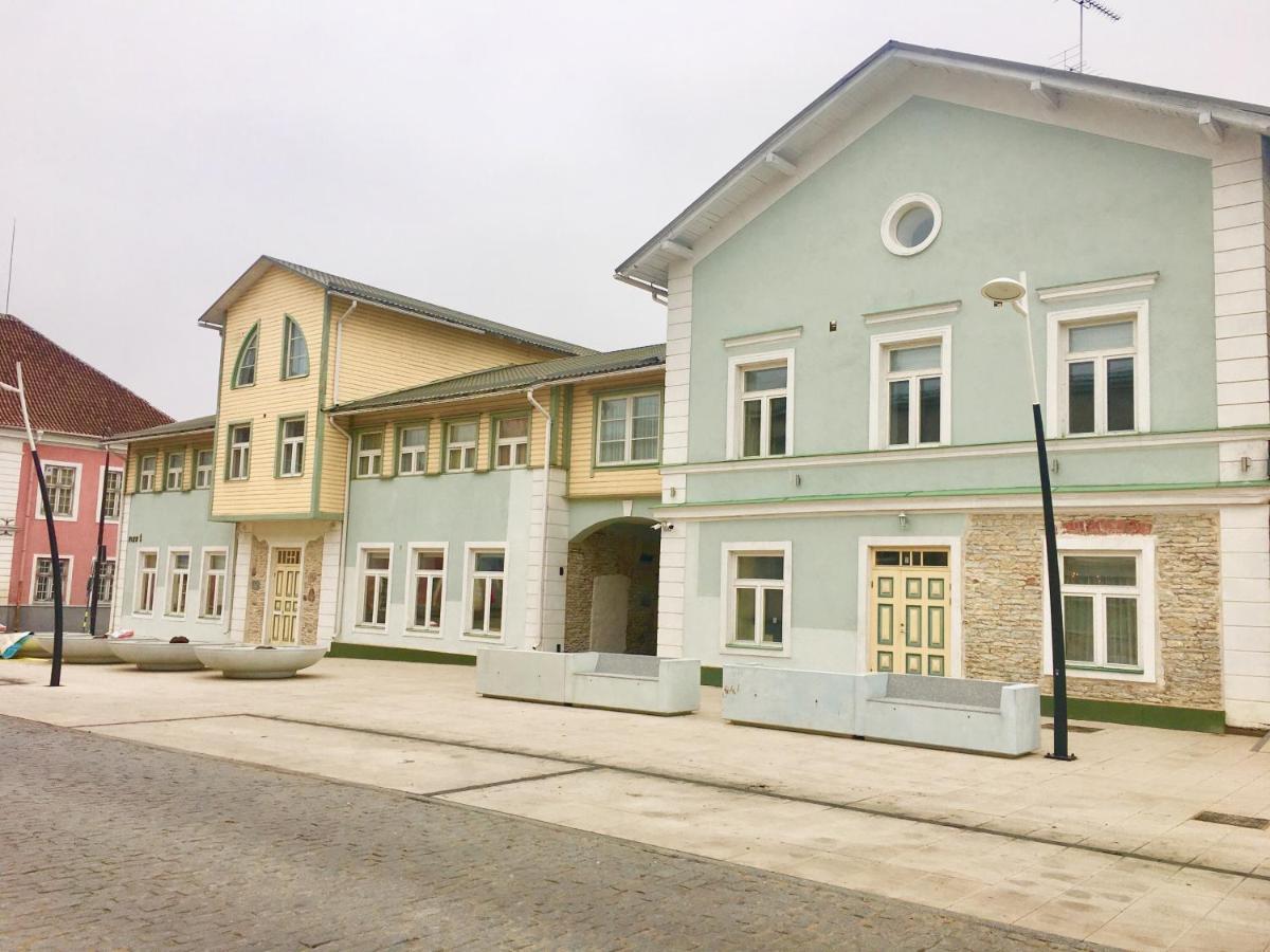 Südalinna Apartment Rakvere Esterno foto